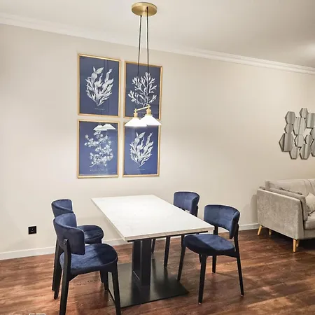 Nr1, 200 M Od Plazy Apartment